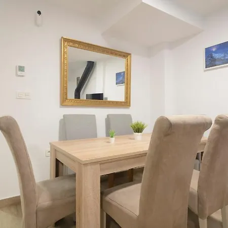 Gasthof Guestready - Casa Alhambra Sierra Nevada Granada